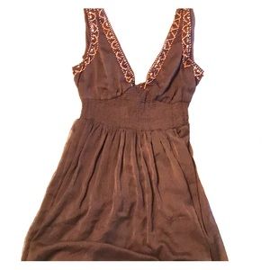 Brown V-neck summer dress